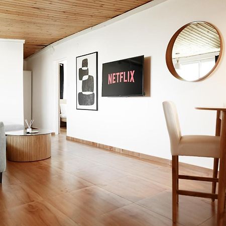 Theodor Apartments By Gamtiza テル・アビブ エクステリア 写真