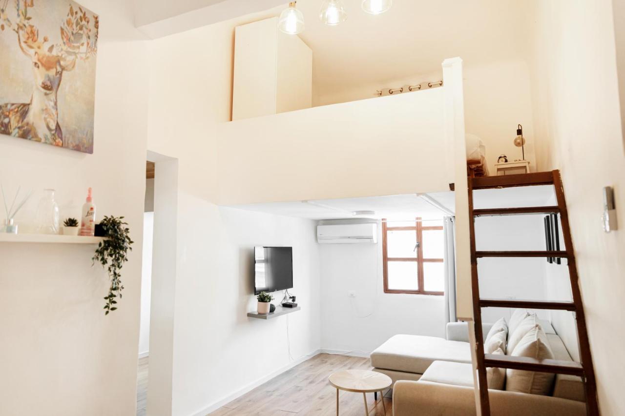 Theodor Apartments By Gamtiza テル・アビブ エクステリア 写真